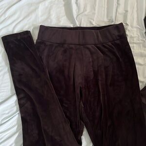Black velvet juicy couture leggings size perfect for fall!